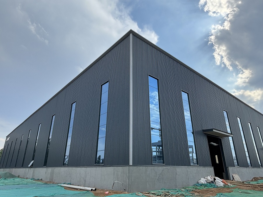 山西鋼結(jié)構(gòu)廠房報(bào)價(jià)「水深」？30年老師傅幫您避坑，省心省錢(qián)！